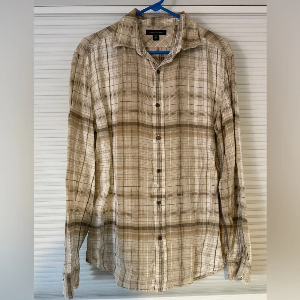 Banana Republic Beige Button Down Shirt